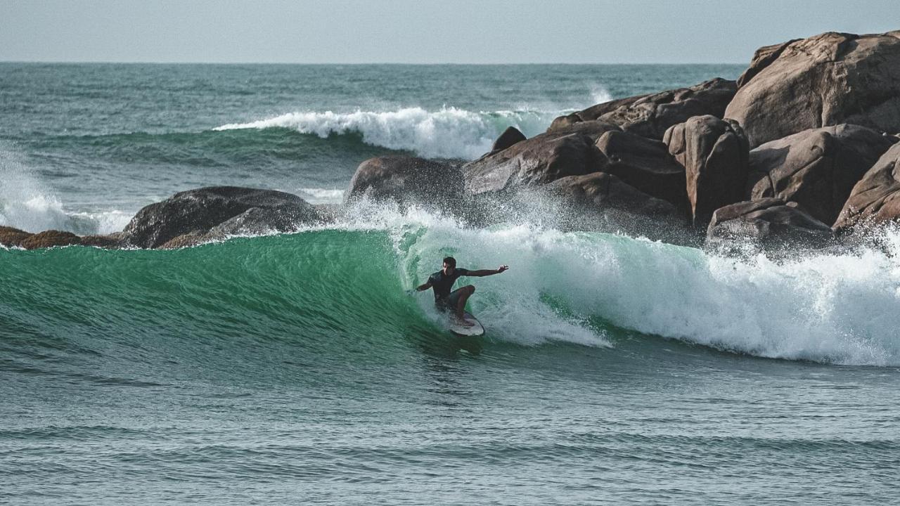 מלון Surf & Yoga ארוגם מראה חיצוני תמונה